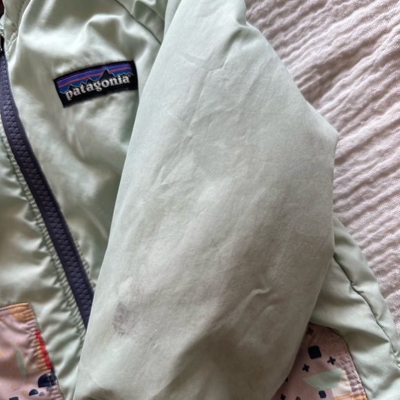 Patagonia Toddler Lightweight insulated Reversible Jacket - Picture 3 of 6